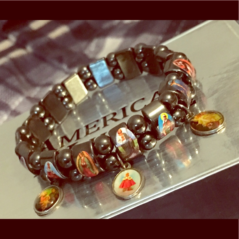 💥😇Christian Stretch Bracelet 😇💥 🔥NWOT🔥